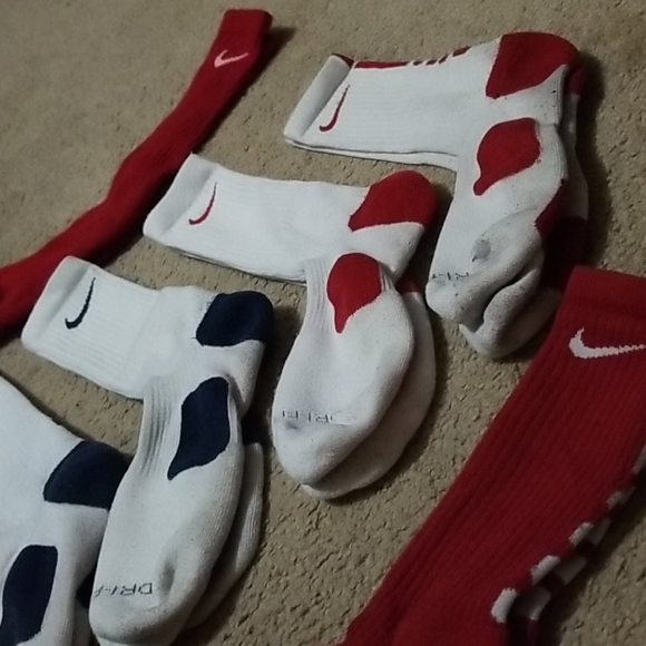 SOLD-NIKE Elite Socks Bundle-L - Picture 3 of 4